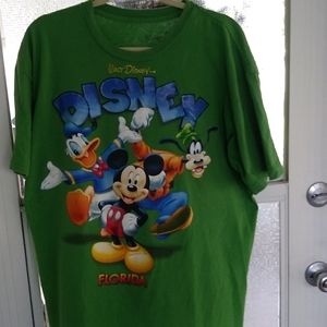 Disney tee xl unisex